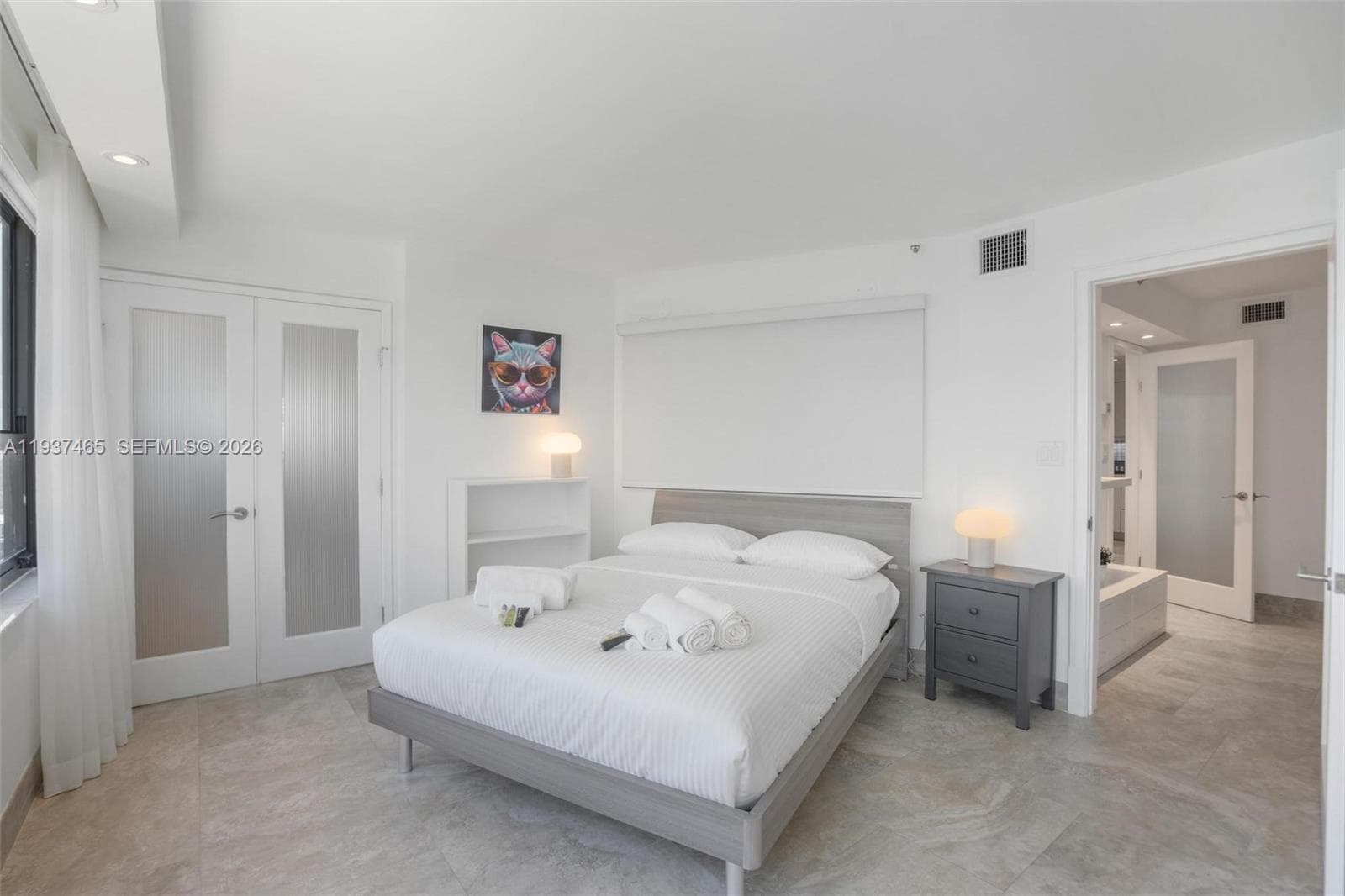 A11937465 — Miami Beach — 83