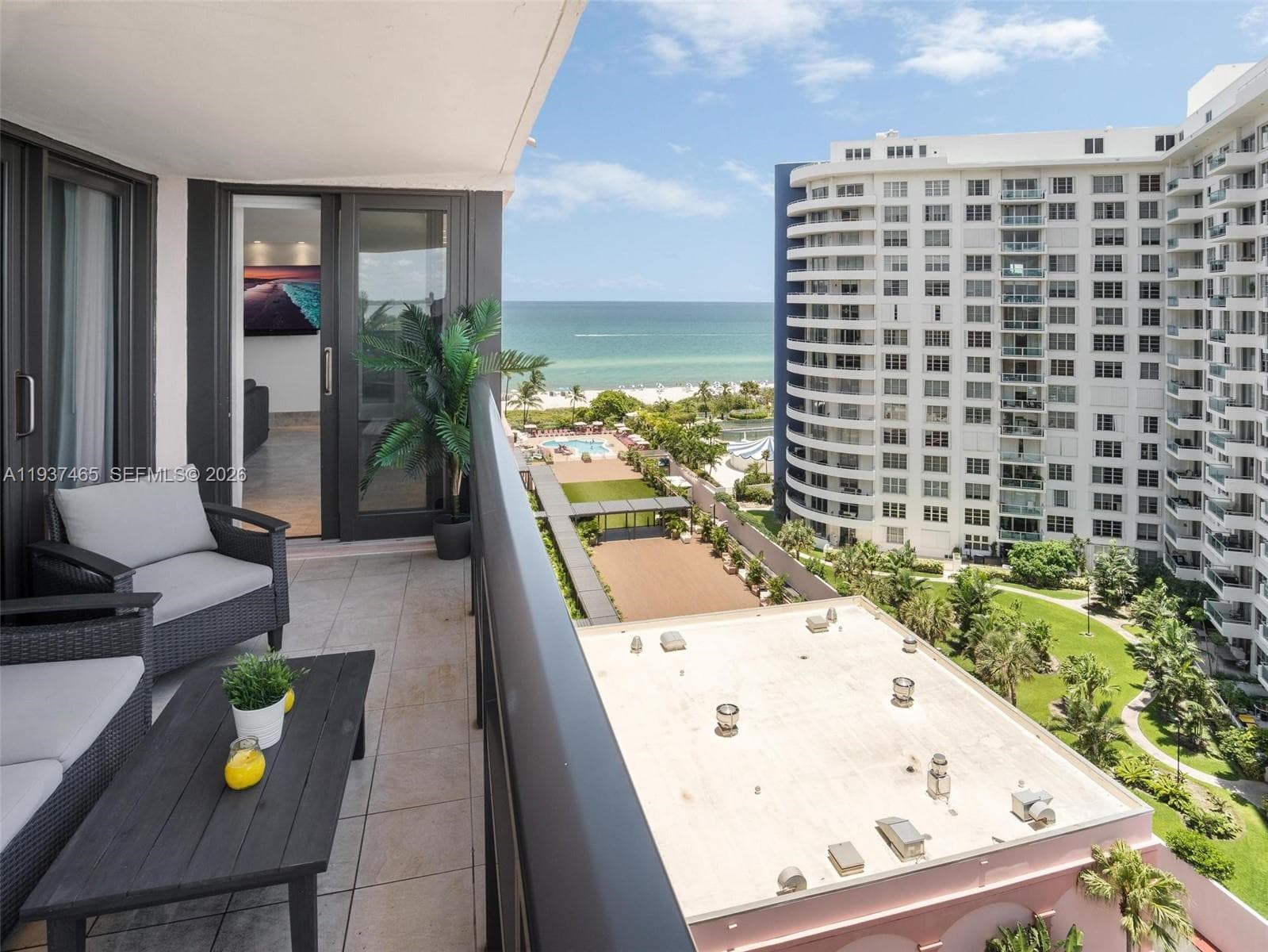A11937465 — Miami Beach — 78