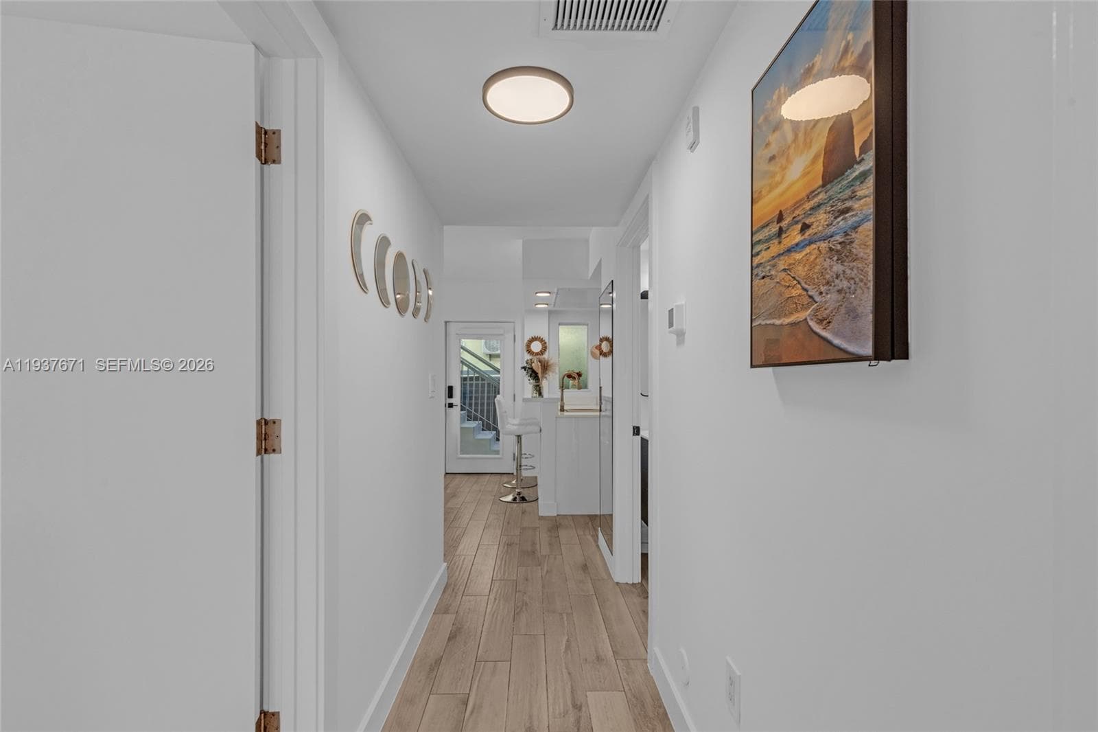 A11937671 — Miami Beach — 30