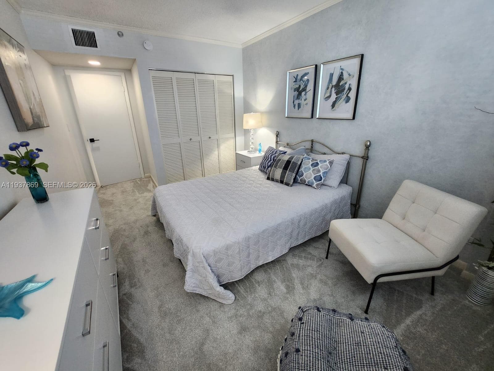 A11937869 — Miami Beach — 22