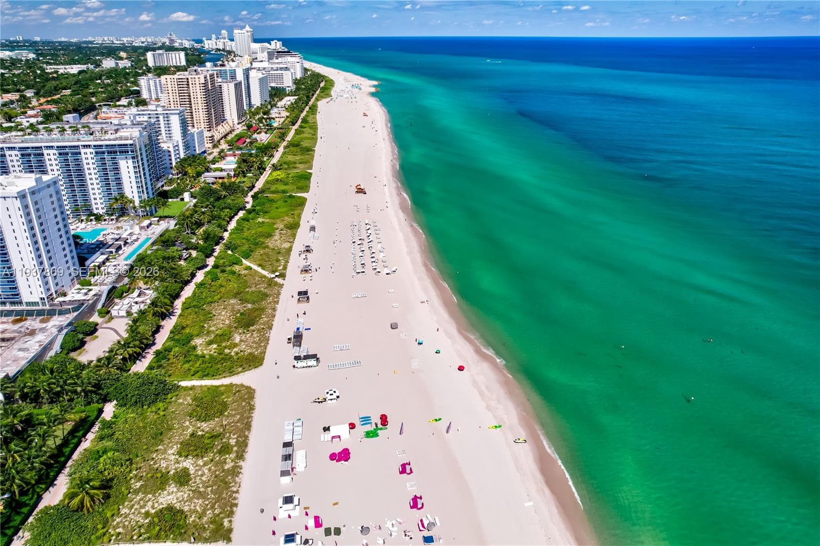 A11937869 — Miami Beach — 37