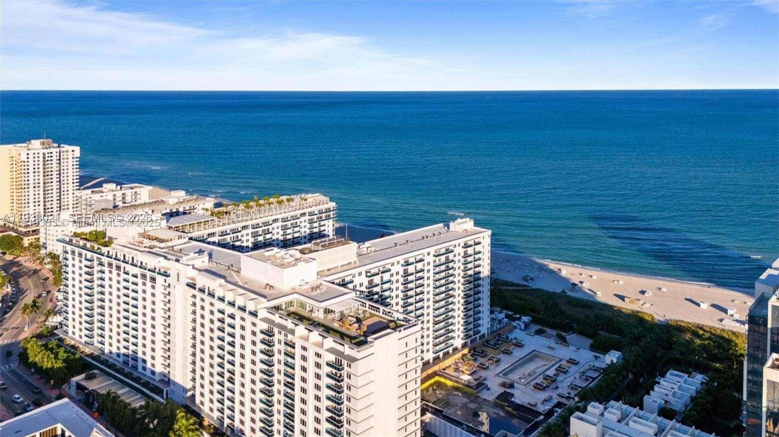 A11938021 — Miami Beach — 22