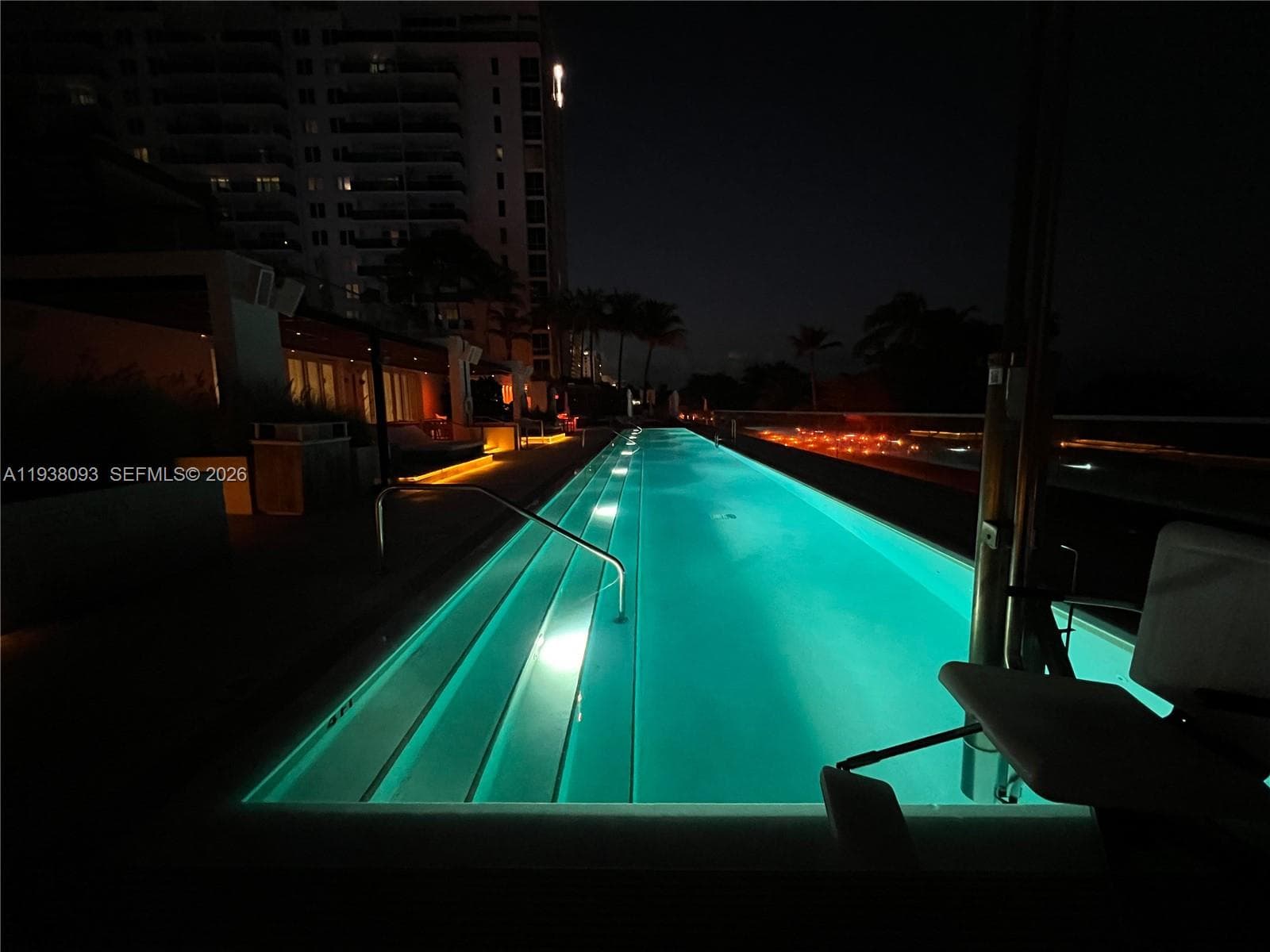 A11938093 — Miami Beach — 22
