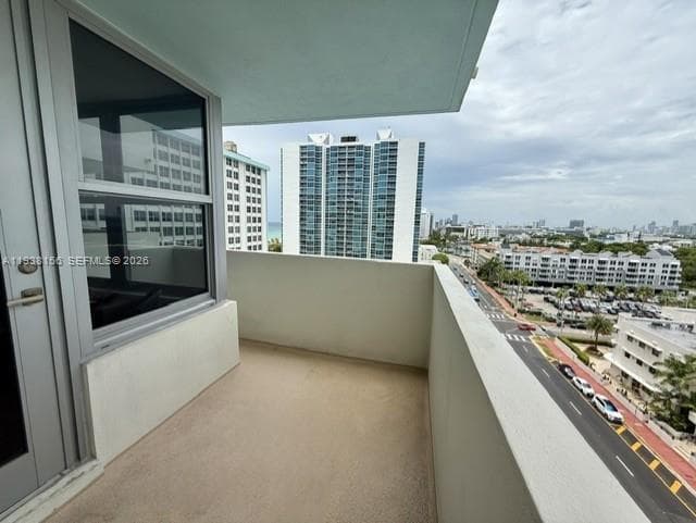 A11938156 — Miami Beach — 2