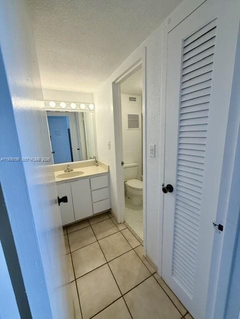 A11938156 — Miami Beach — 9