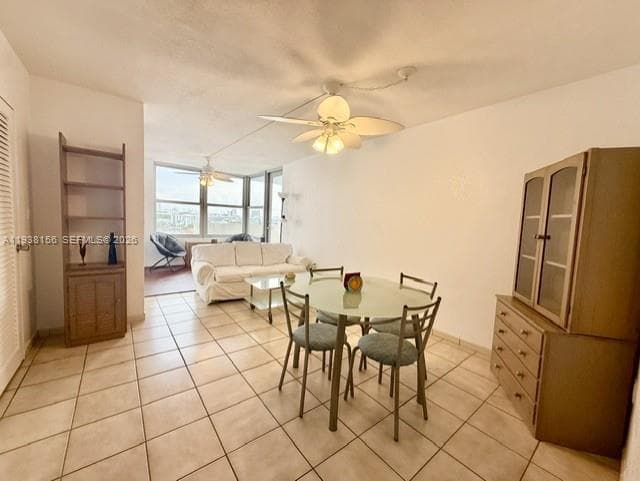 A11938156 — Miami Beach — 4