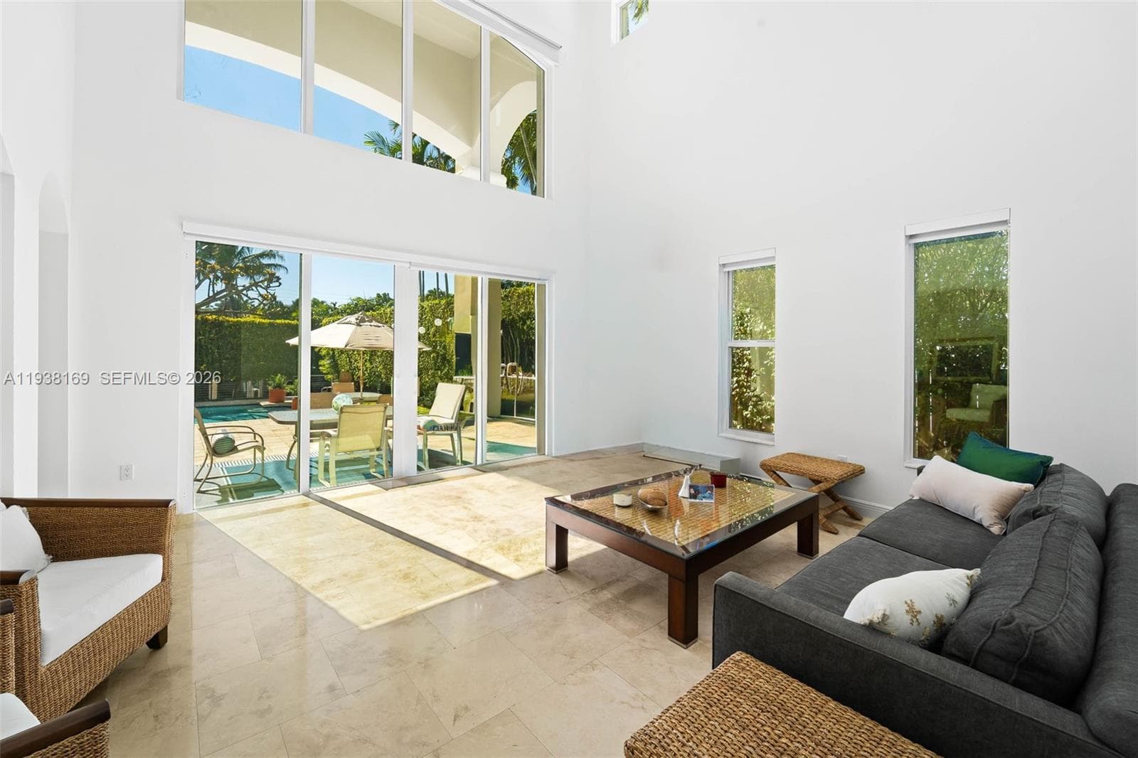 A11938169 — Miami Beach — 26