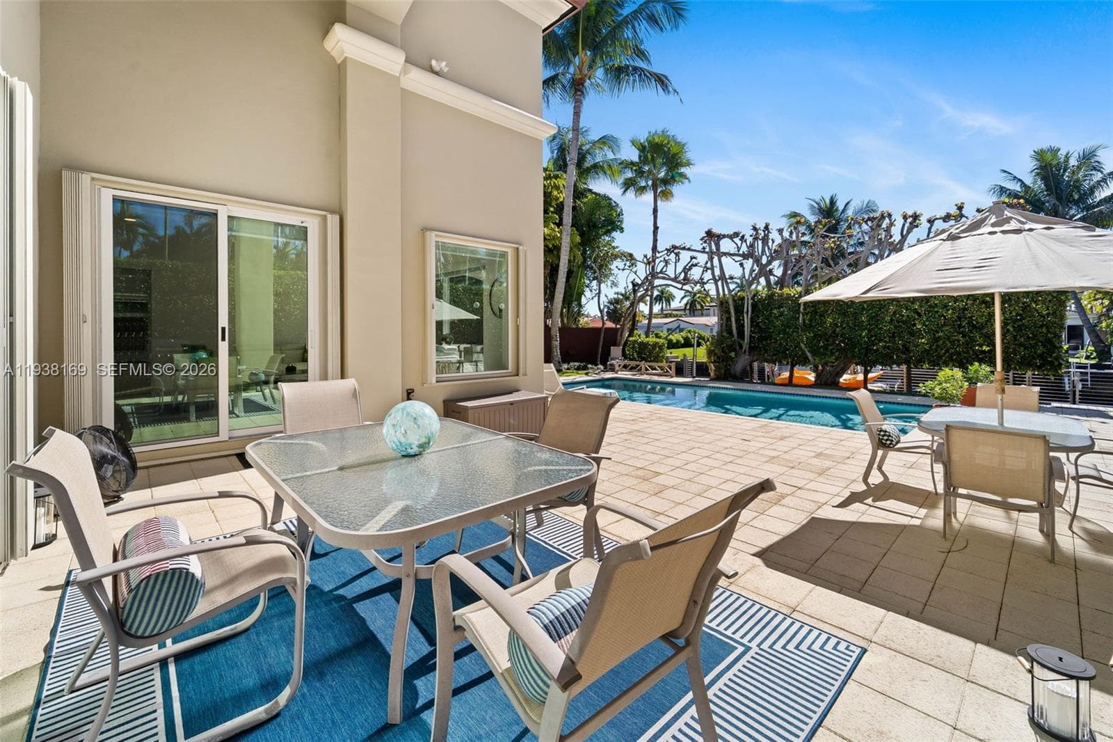 A11938169 — Miami Beach — 28