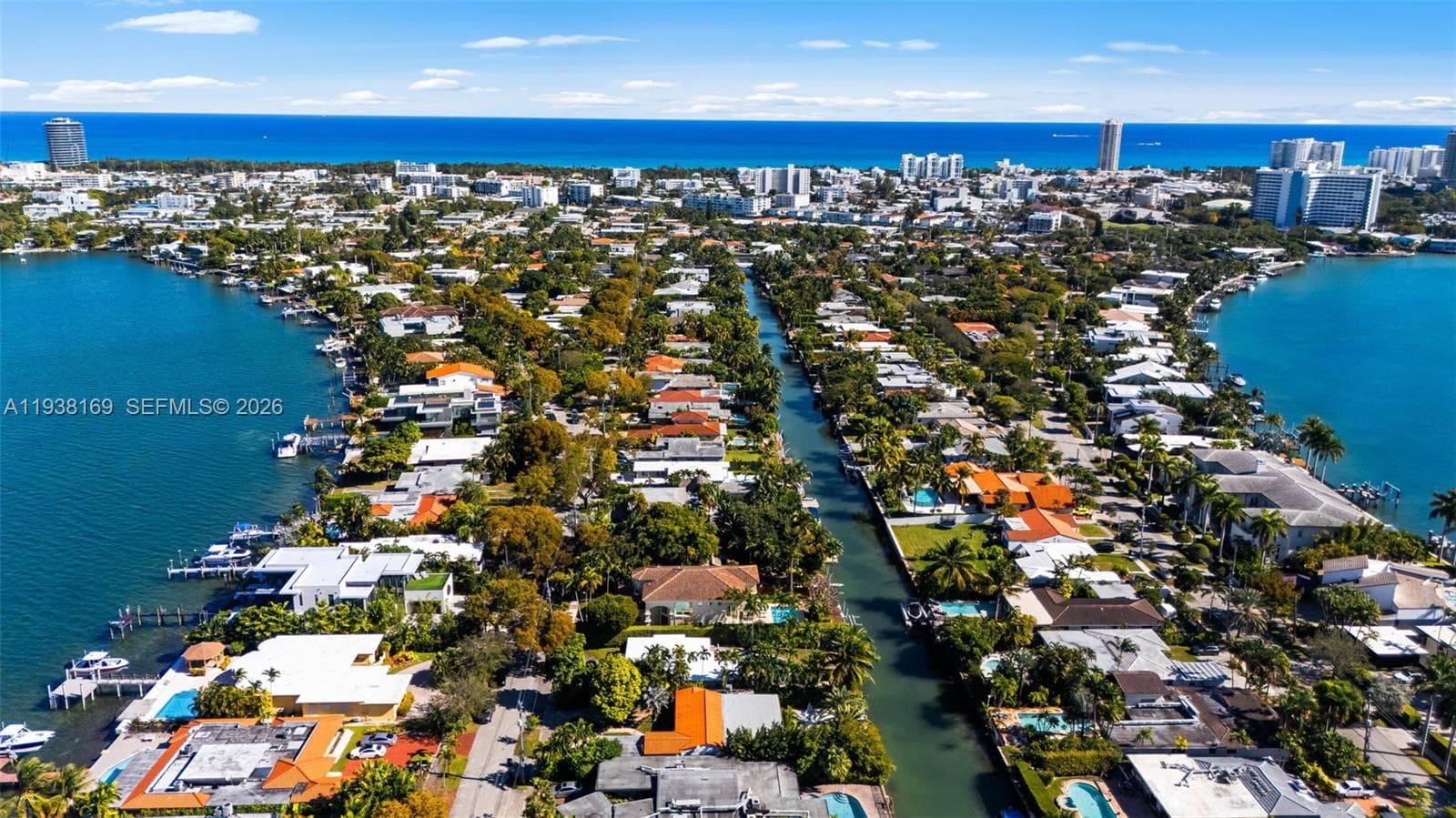 A11938169 — Miami Beach — 33