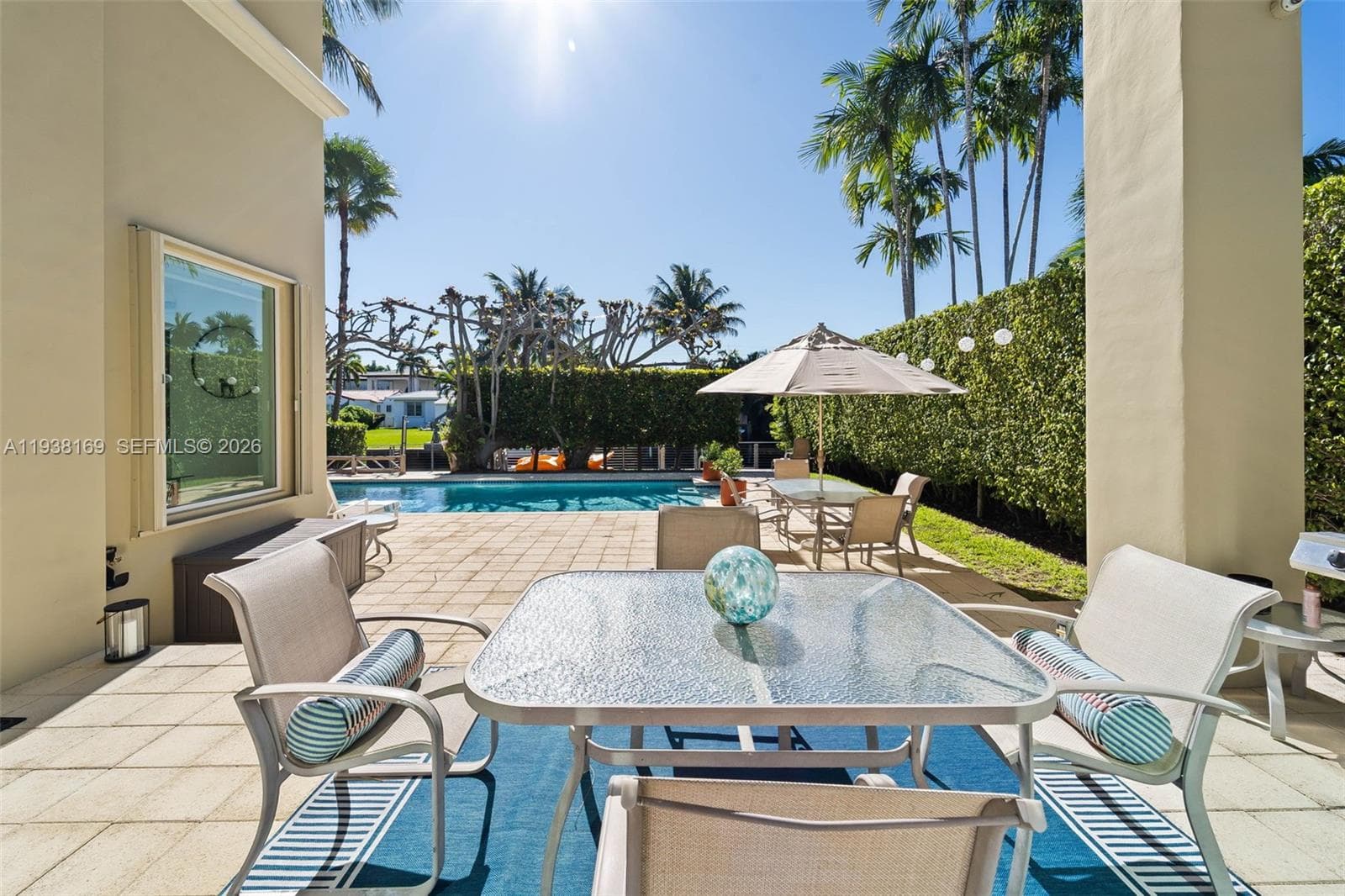 A11938169 — Miami Beach — 15