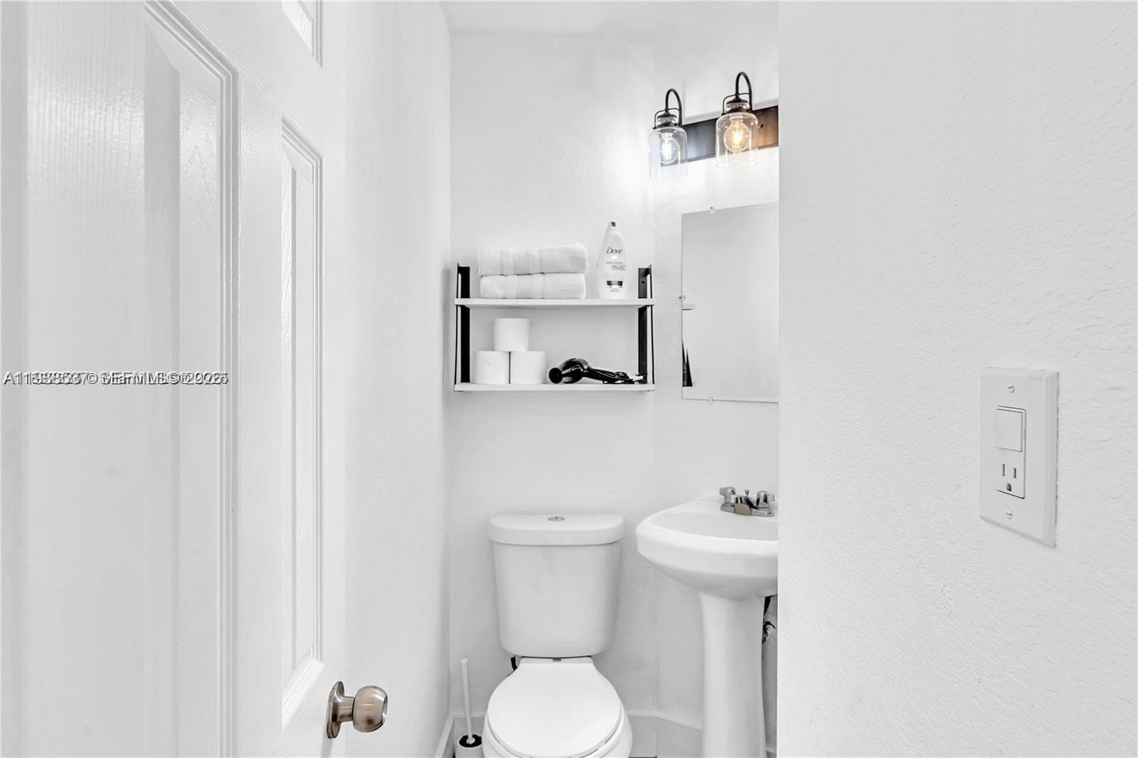 A11938537 — Miami Beach — 5
