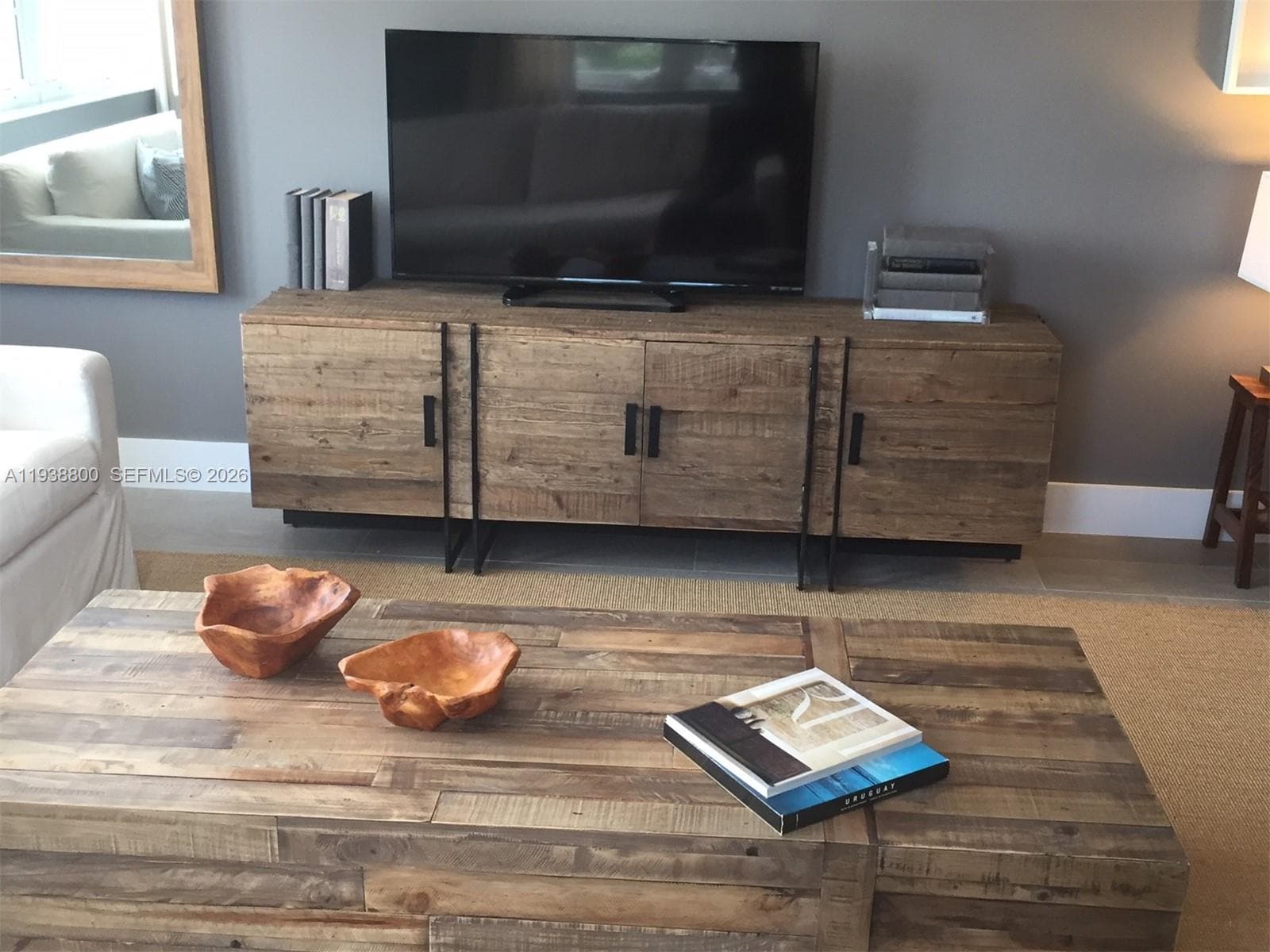A11938800 — Miami Beach — 6