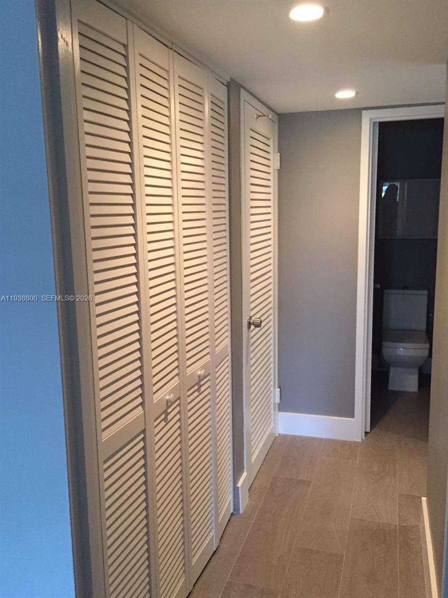 A11938800 — Miami Beach — 15