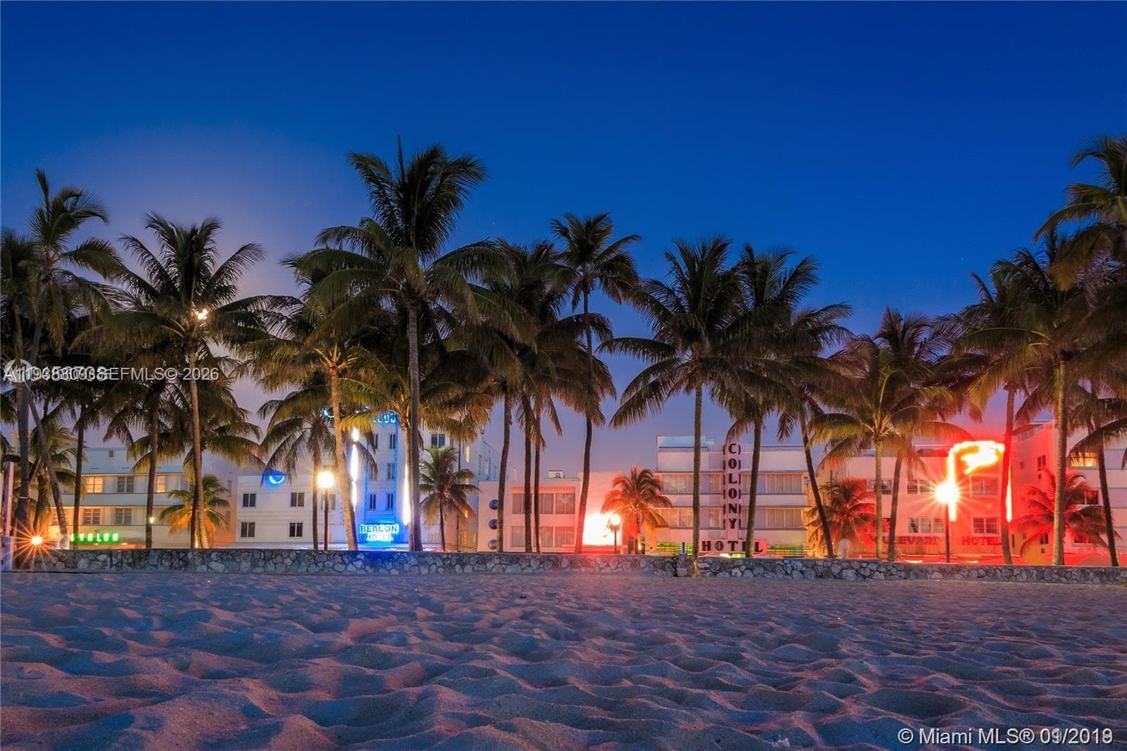 A11938809 — Miami Beach — 30