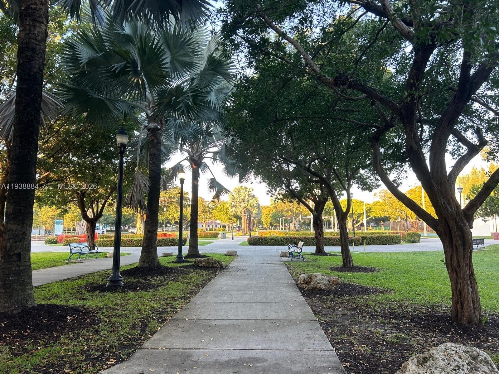 A11938884 — Miami Beach — 13