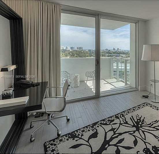 A11938973 — Miami Beach — 26
