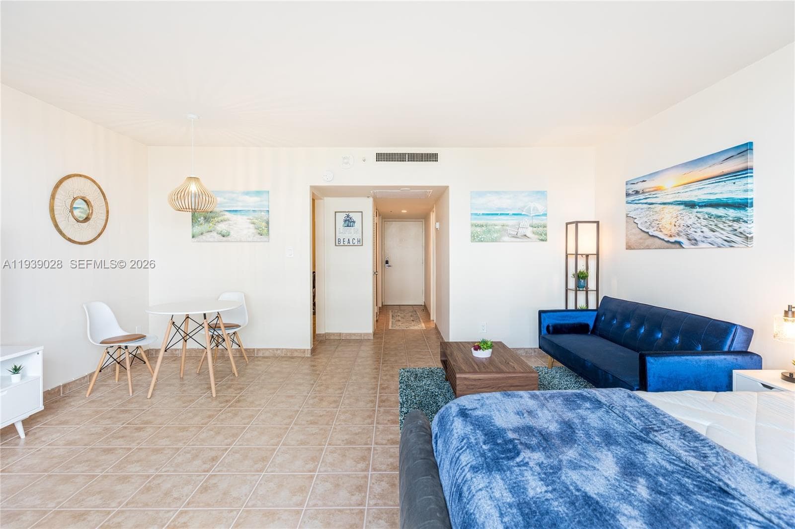 A11939028 — Miami Beach — 6