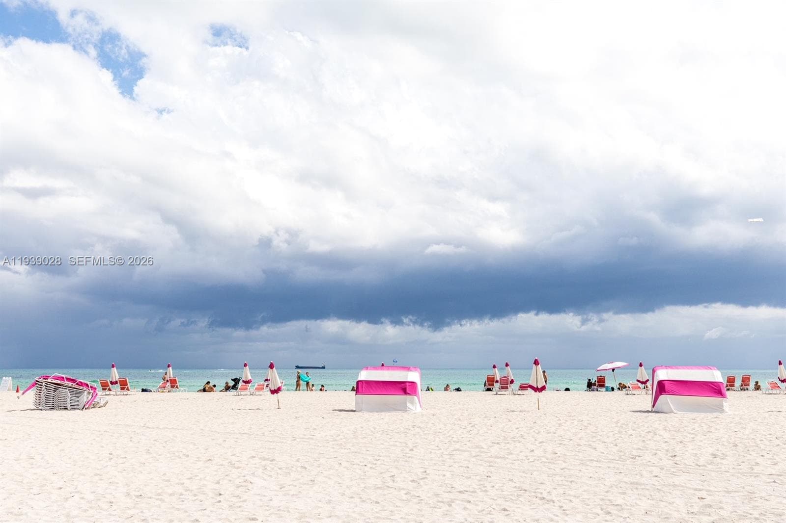 A11939028 — Miami Beach — 31