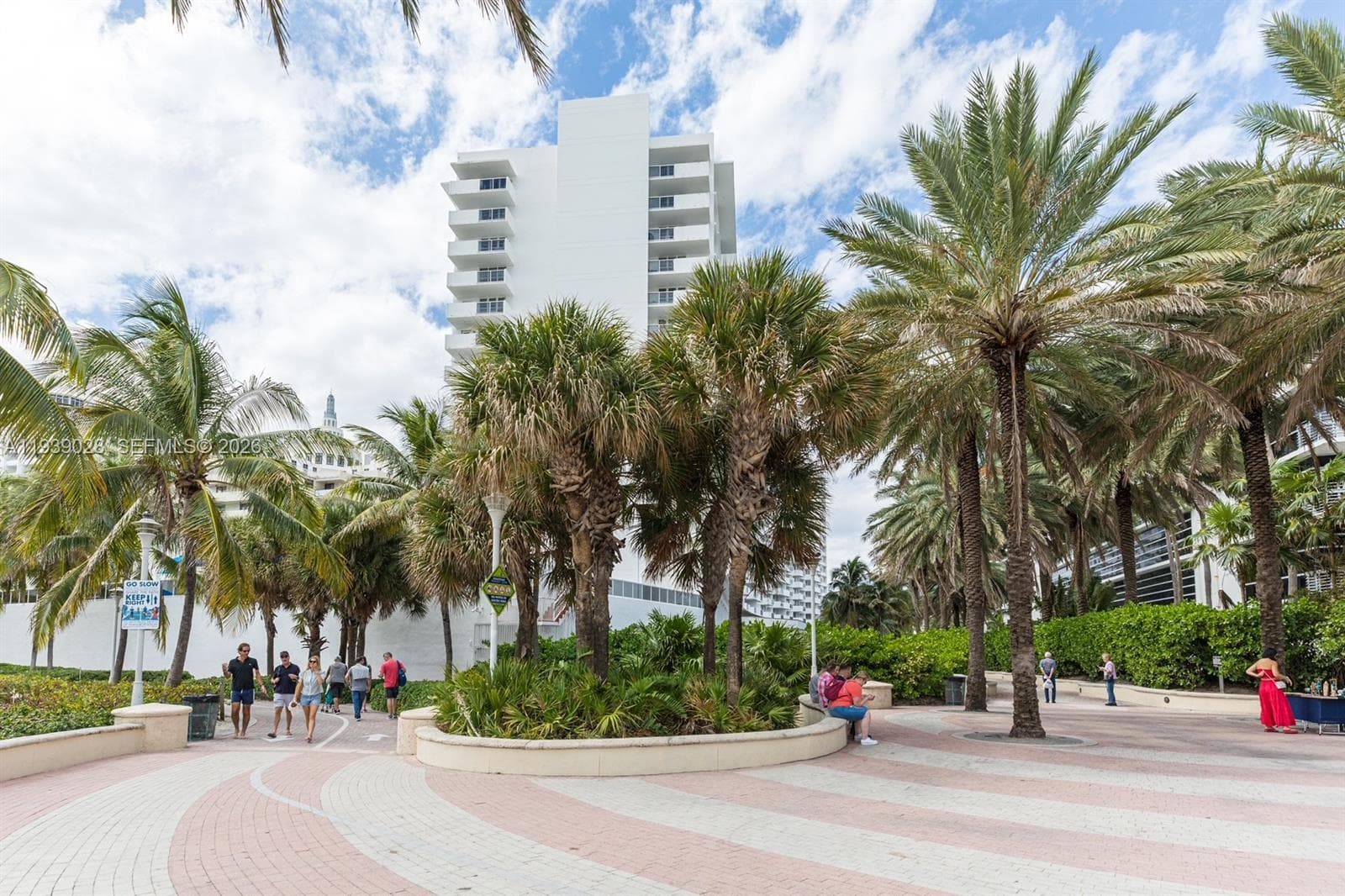 A11939028 — Miami Beach — 29