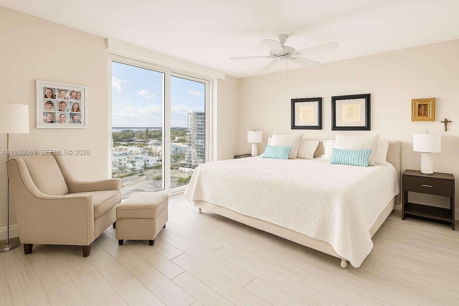 A11939069 — Miami Beach — 25