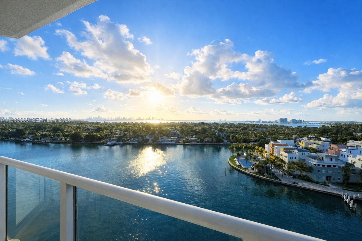 A11939069 — Miami Beach — 21