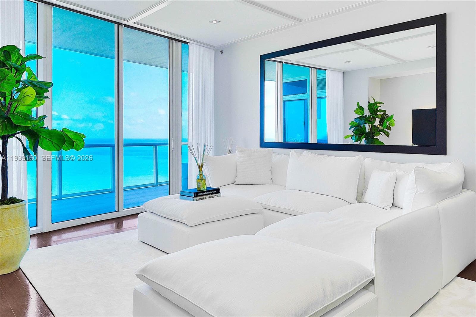 A11939160 — Miami Beach — 4
