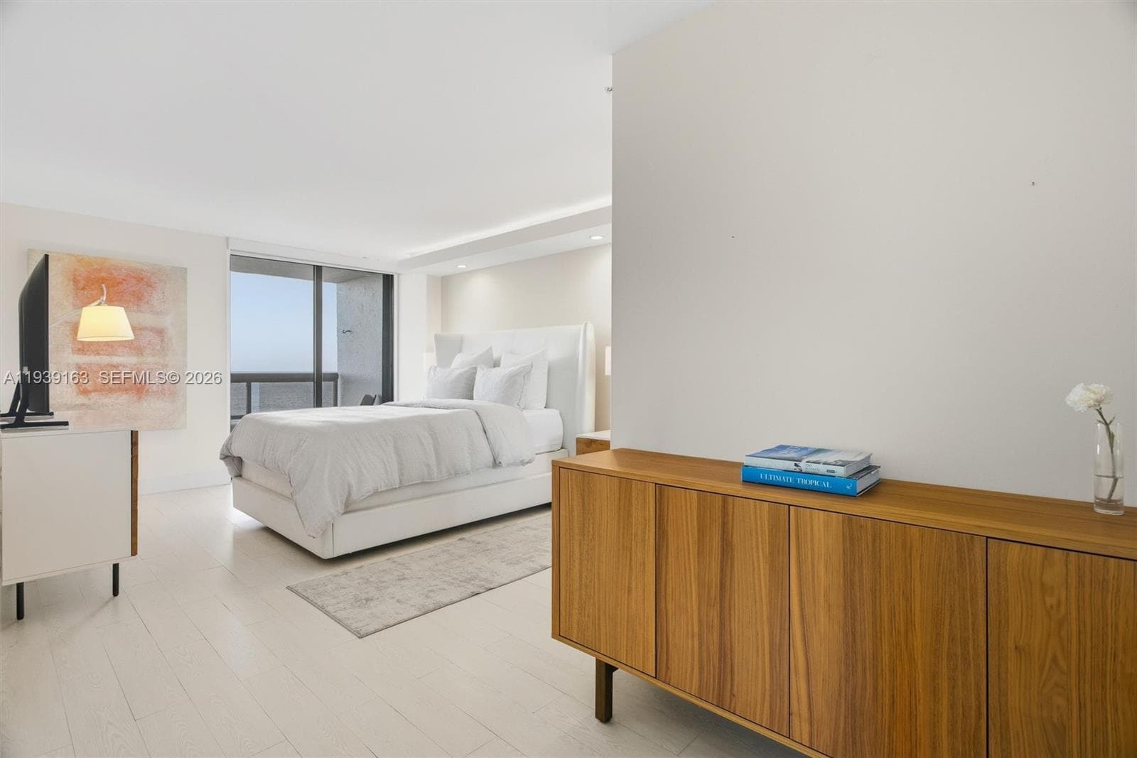 A11939163 — Miami Beach — 7