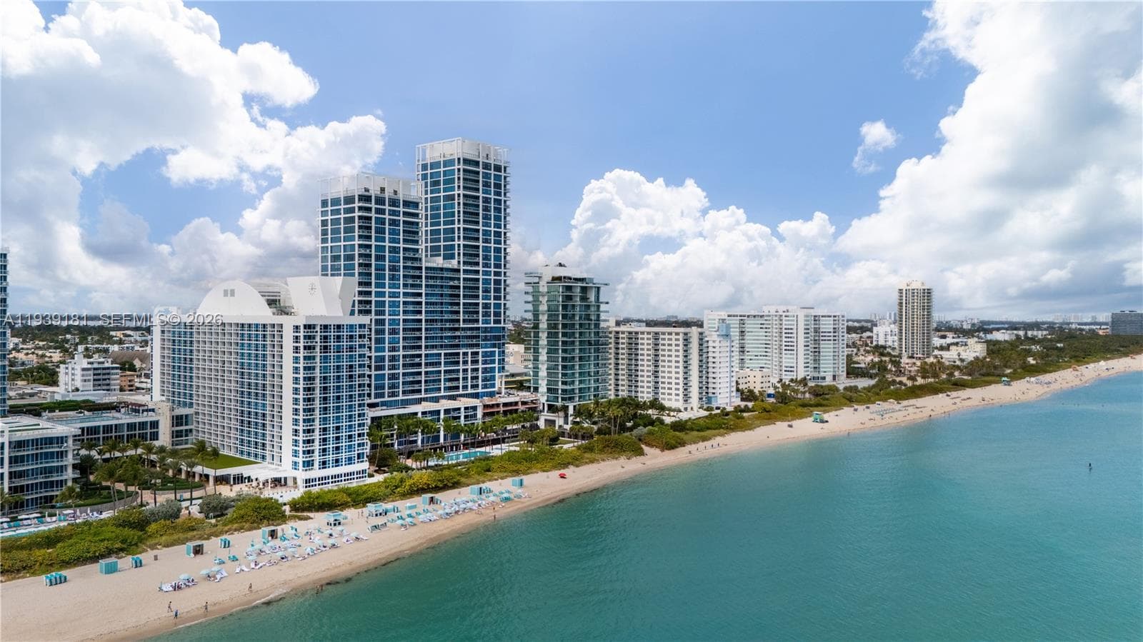 A11939181 — Miami Beach — 27