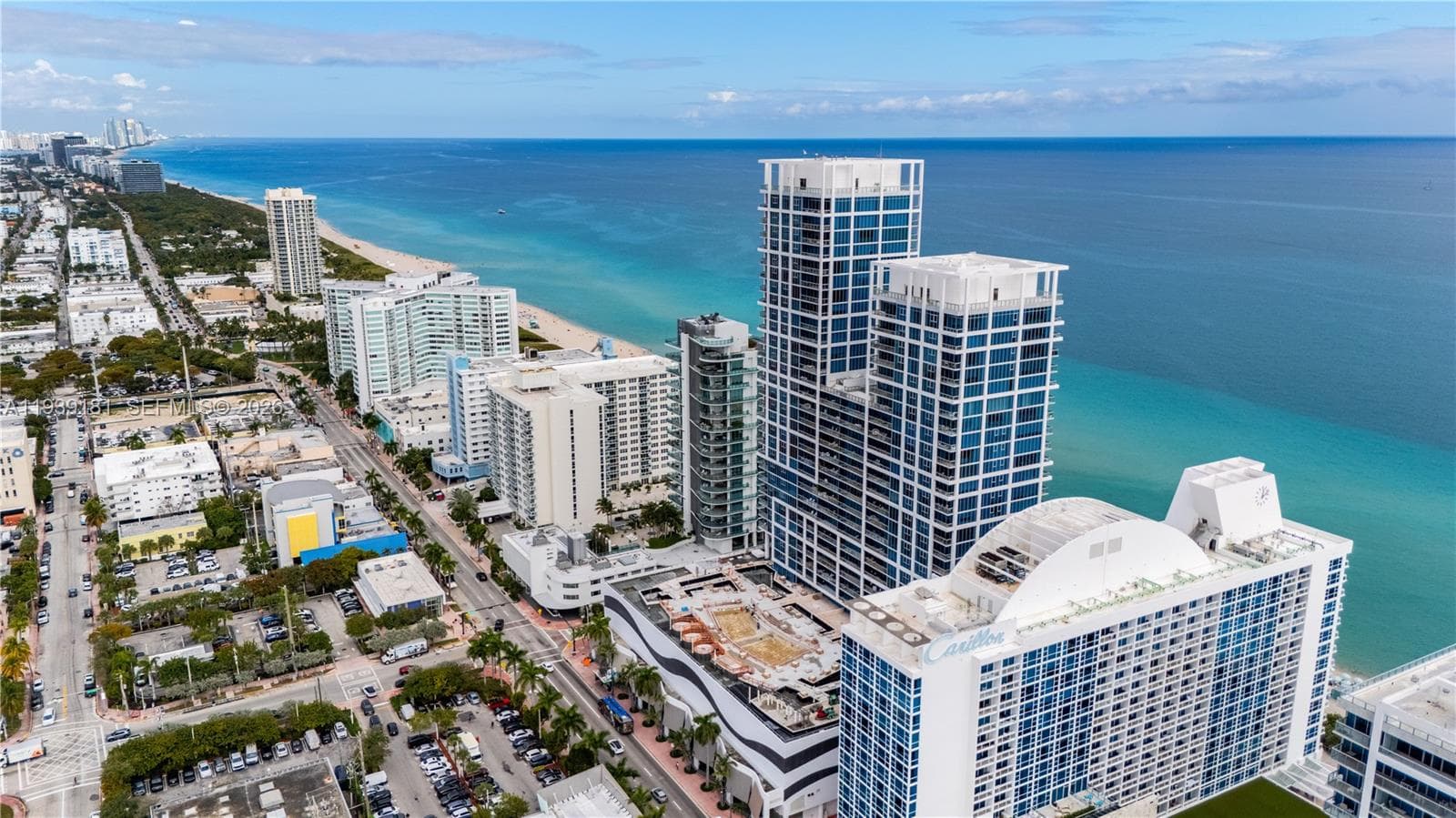 A11939181 — Miami Beach — 26