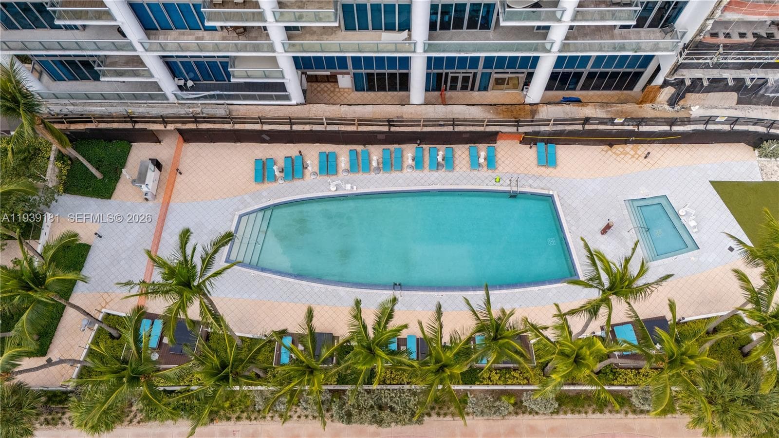 A11939181 — Miami Beach — 32