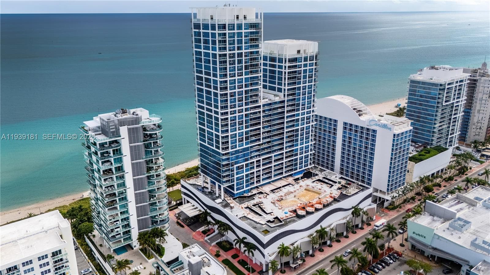 A11939181 — Miami Beach — 24