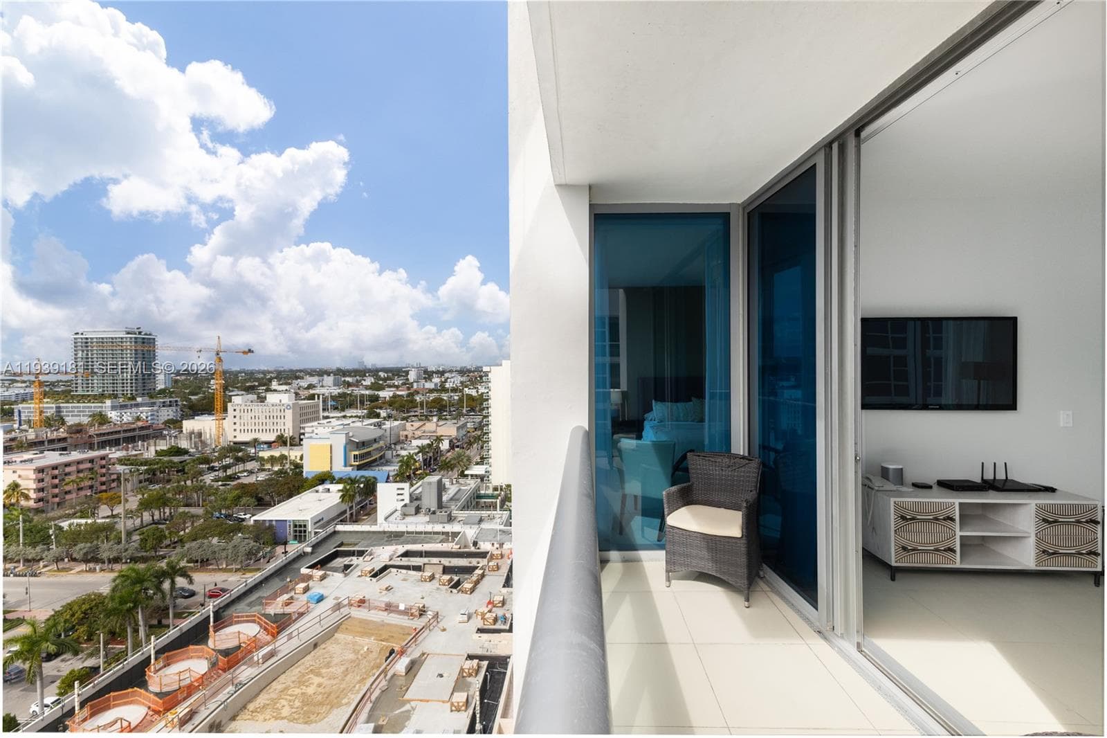 A11939181 — Miami Beach — 4