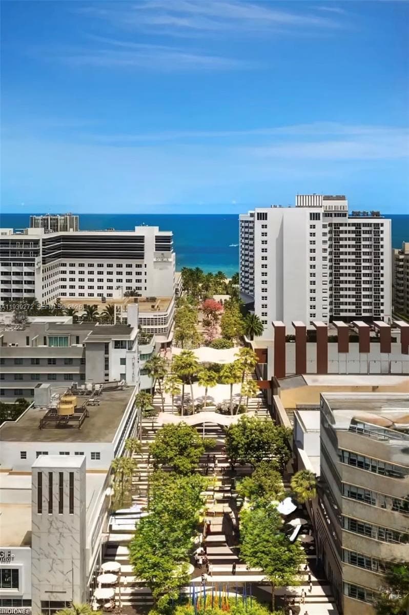 A11939272 — Miami Beach — 42
