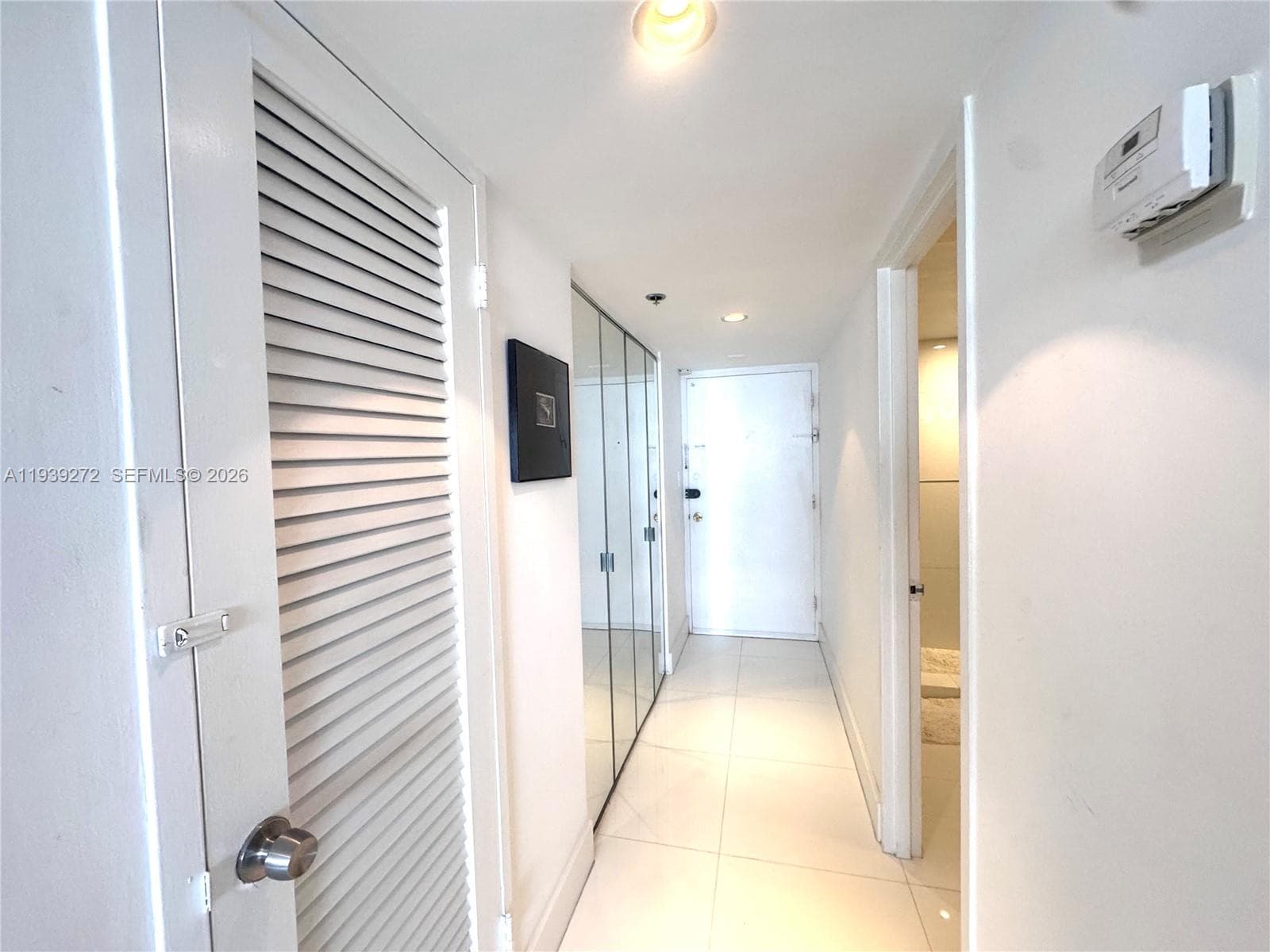 A11939272 — Miami Beach — 14