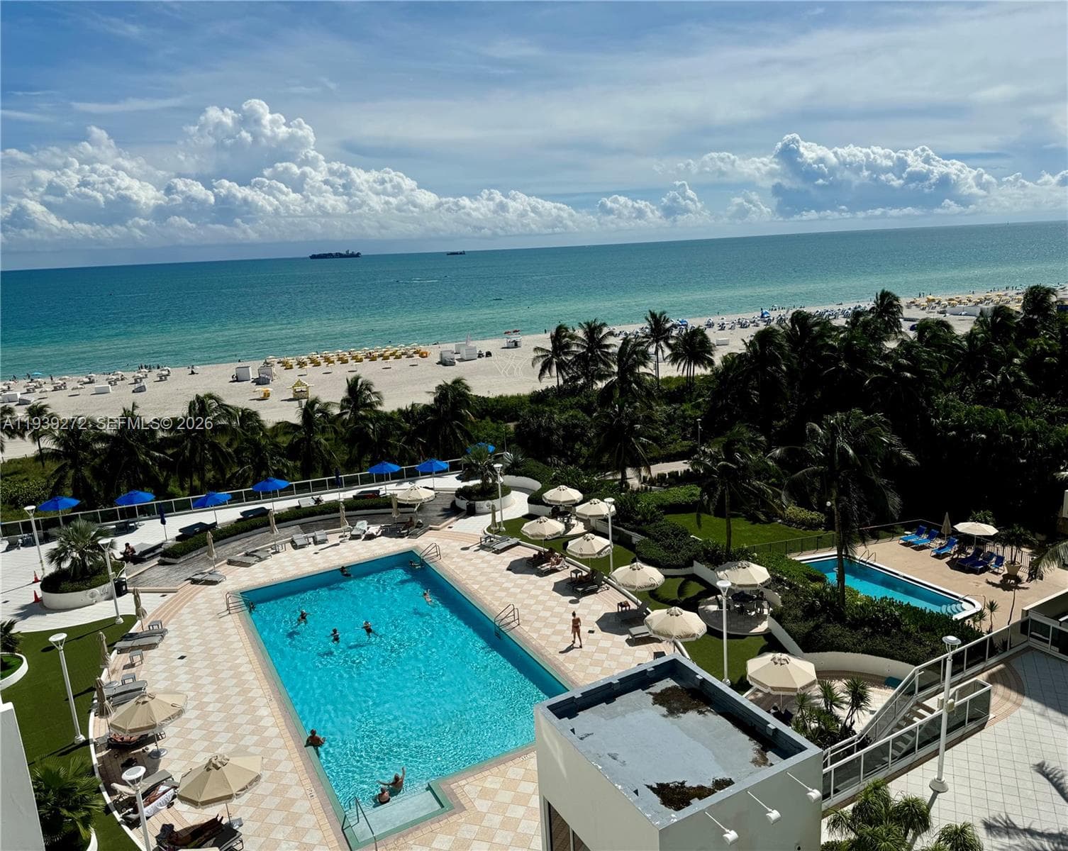 A11939272 — Miami Beach — 29