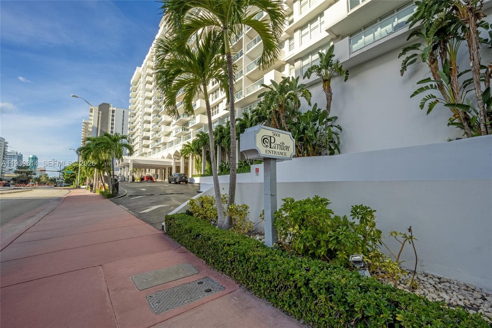 A11939614 — Miami Beach — 23