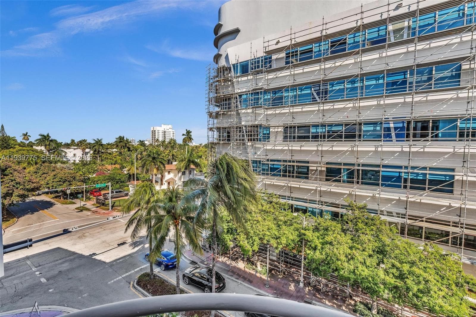 A11939775 — Miami Beach — 13