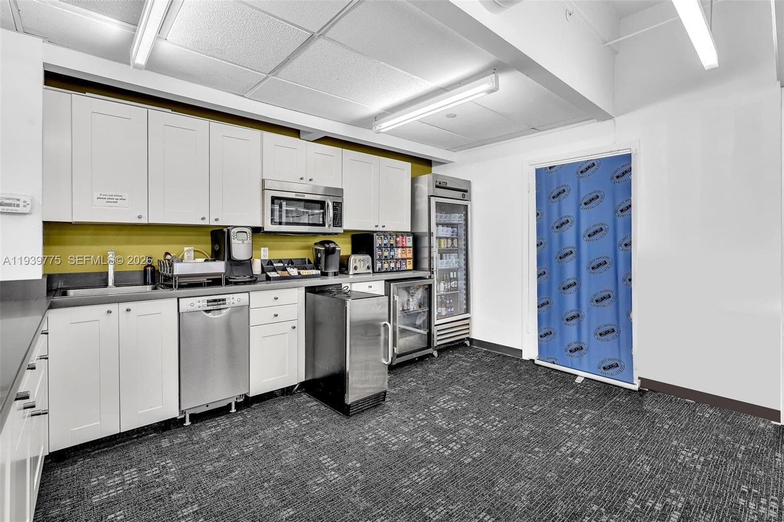 A11939775 — Miami Beach — 24