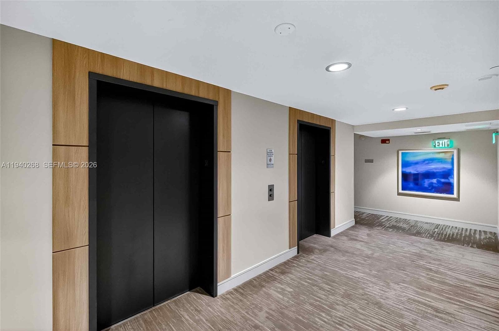 A11940268 — Miami Beach — 45