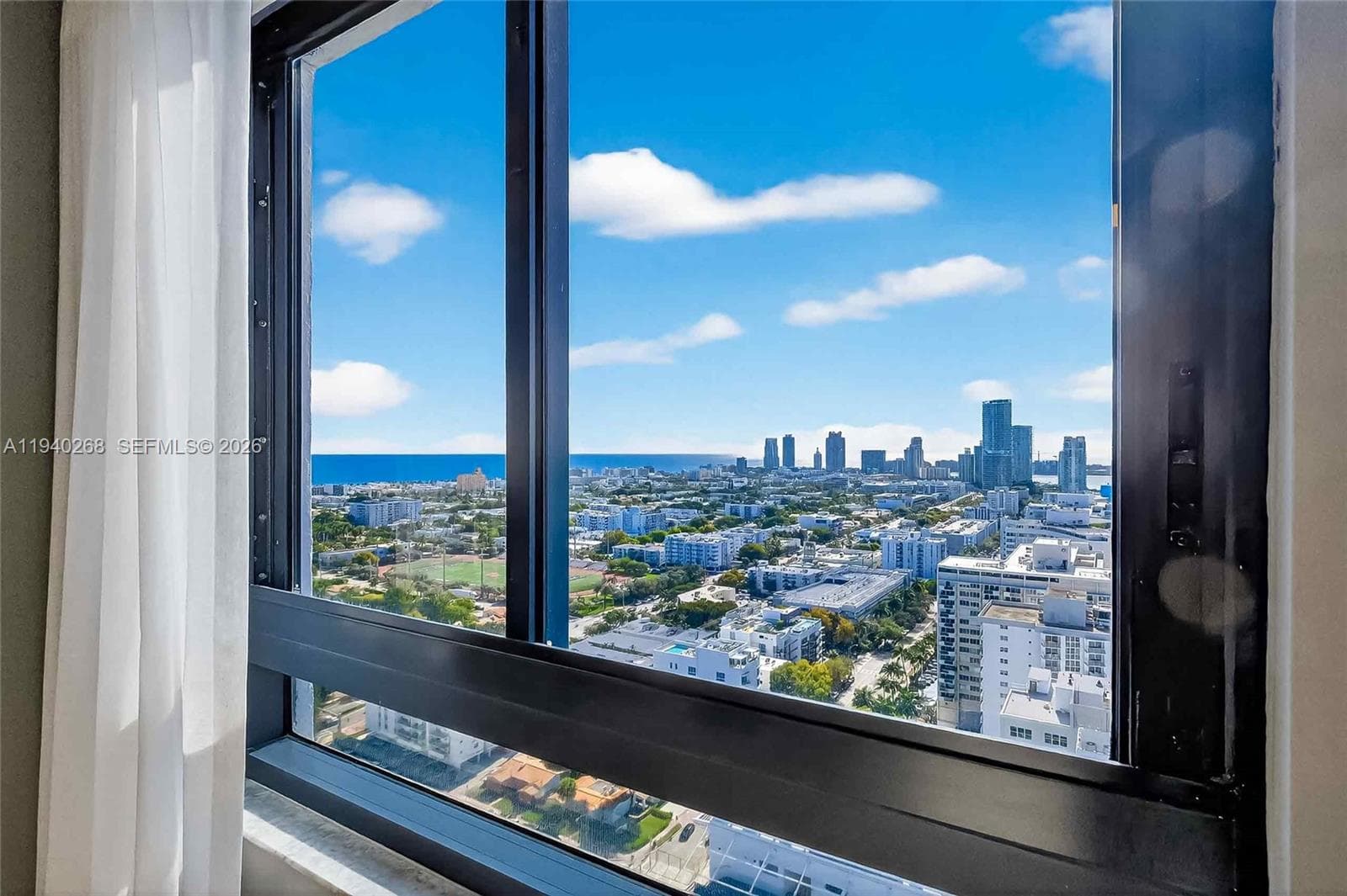 A11940268 — Miami Beach — 18