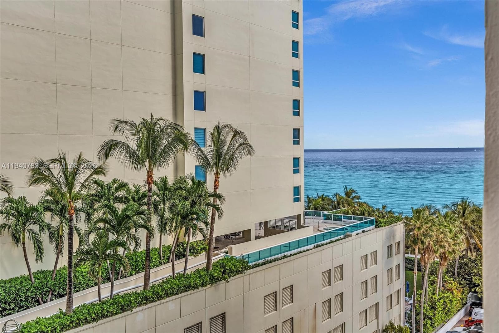 A11940783 — Miami Beach — 24