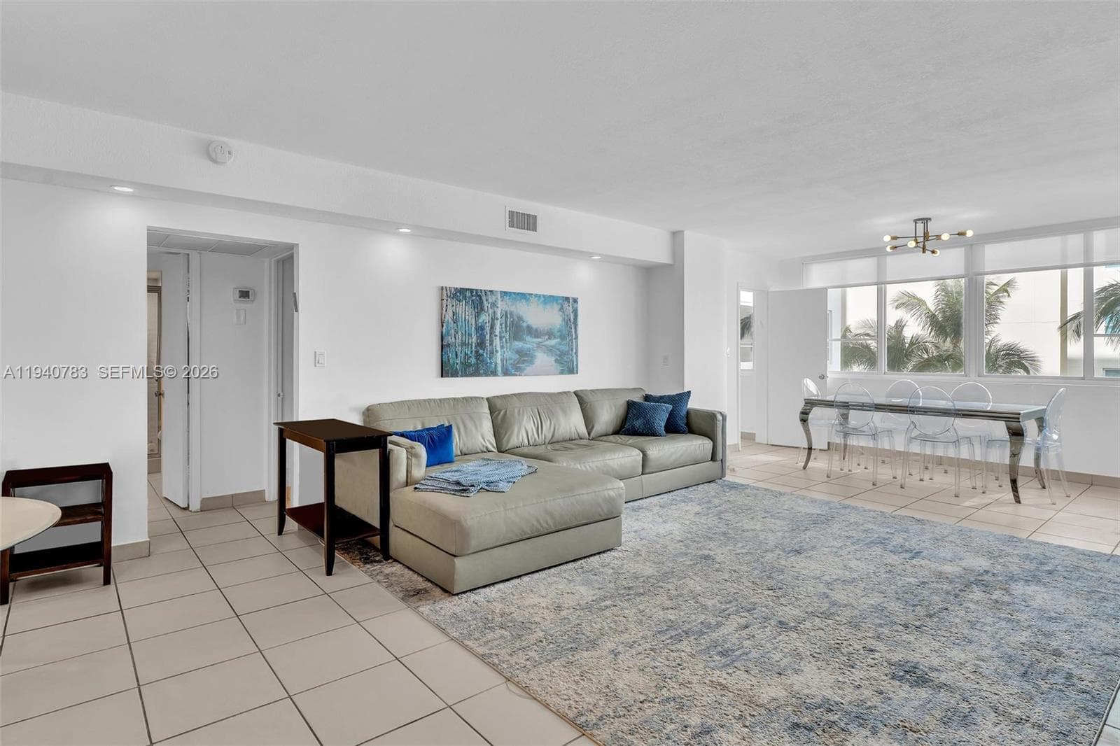 A11940783 — Miami Beach — 18