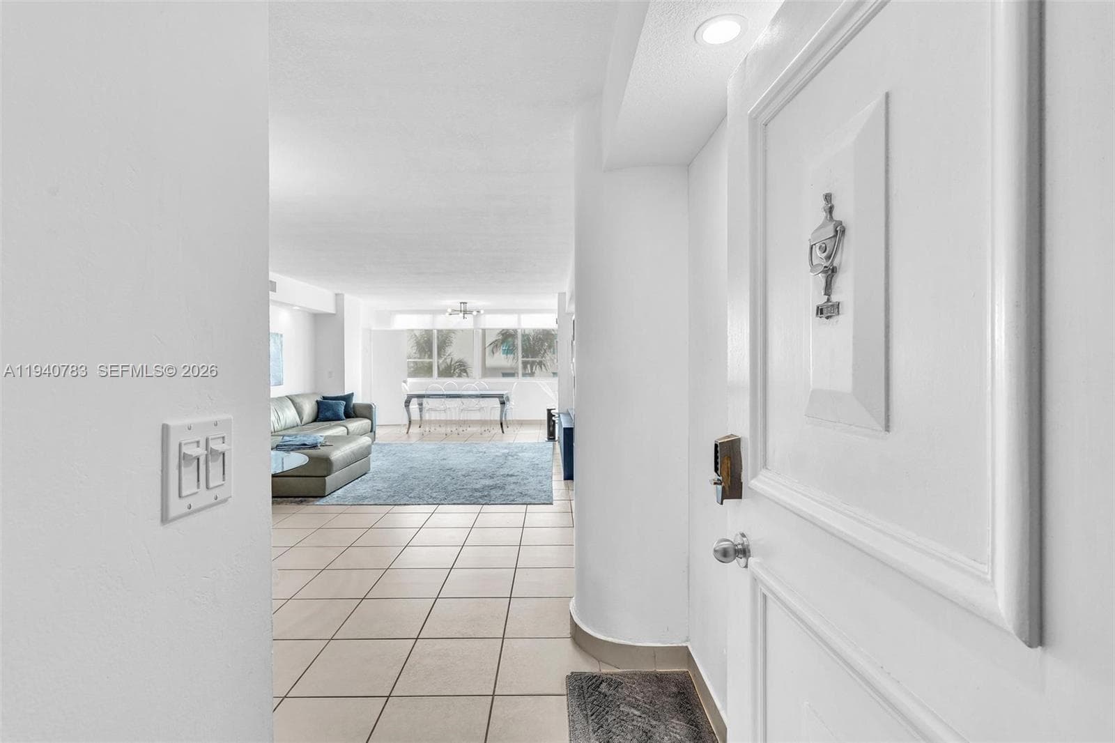 A11940783 — Miami Beach — 4