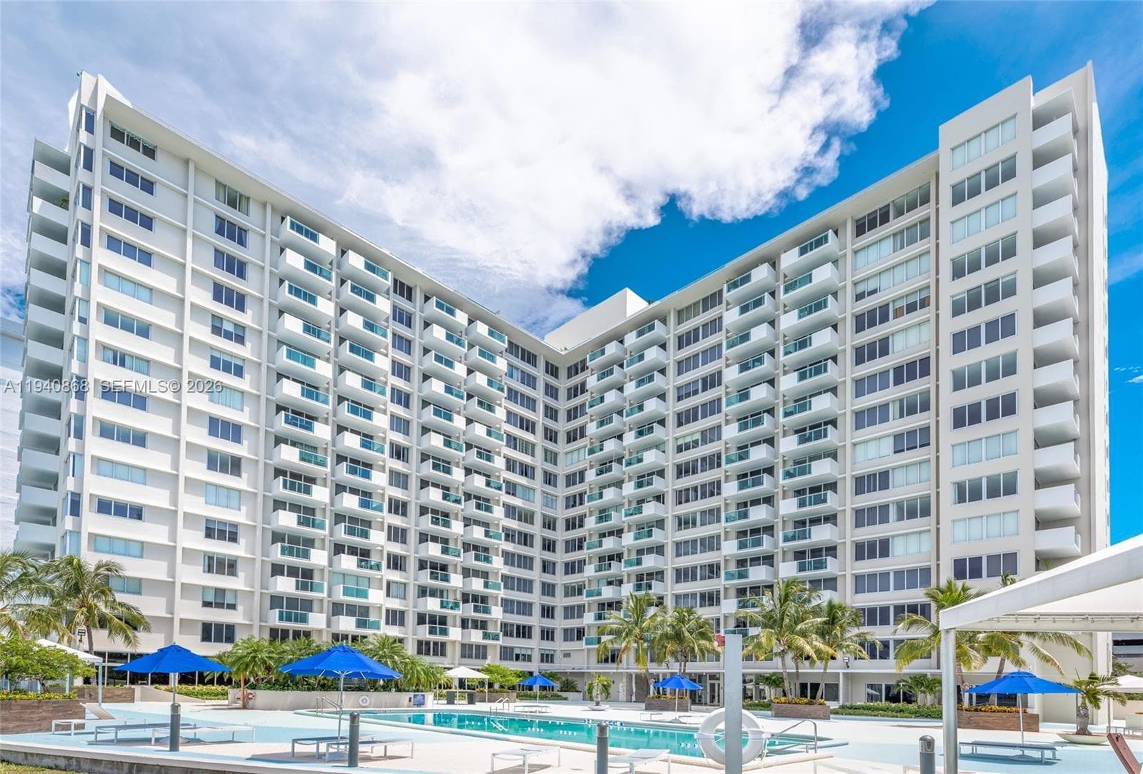 A11940868 — Miami Beach — 16