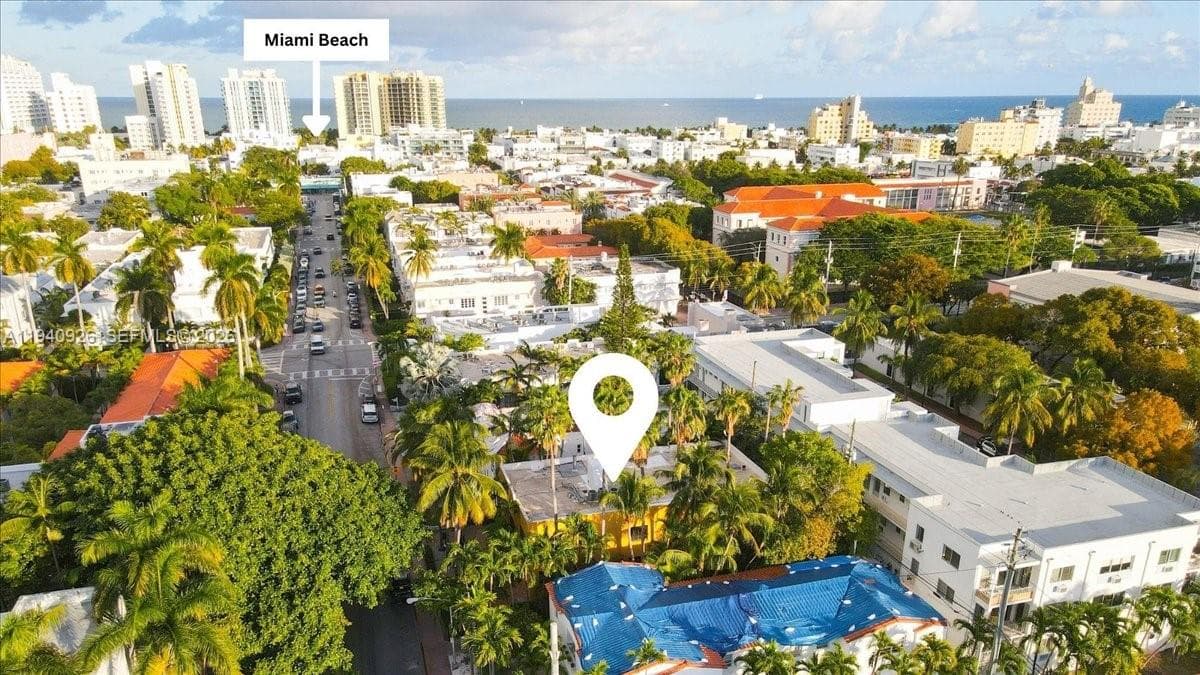 A11940926 — Miami Beach — 27