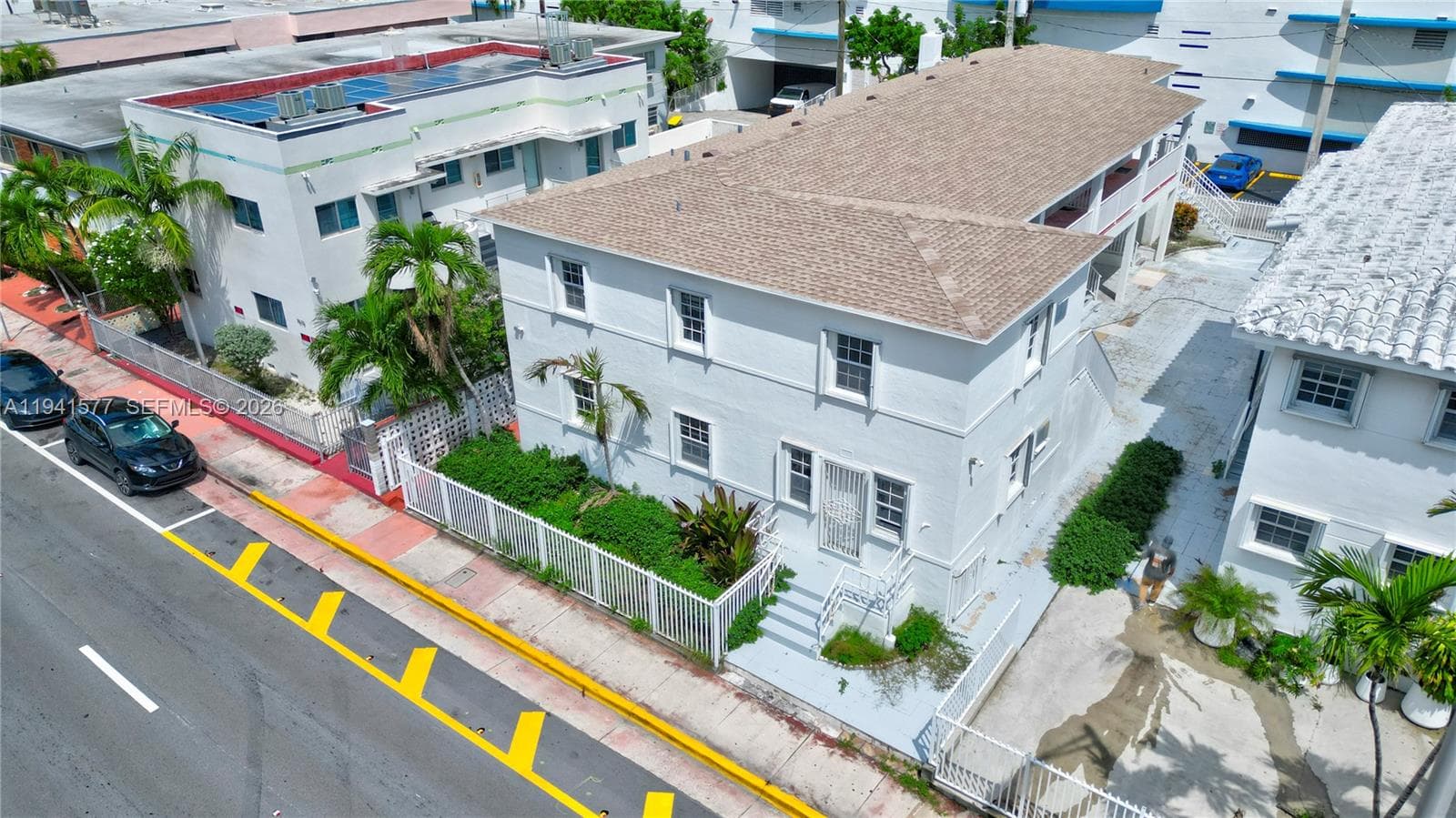 A11941577 — Miami Beach — 8