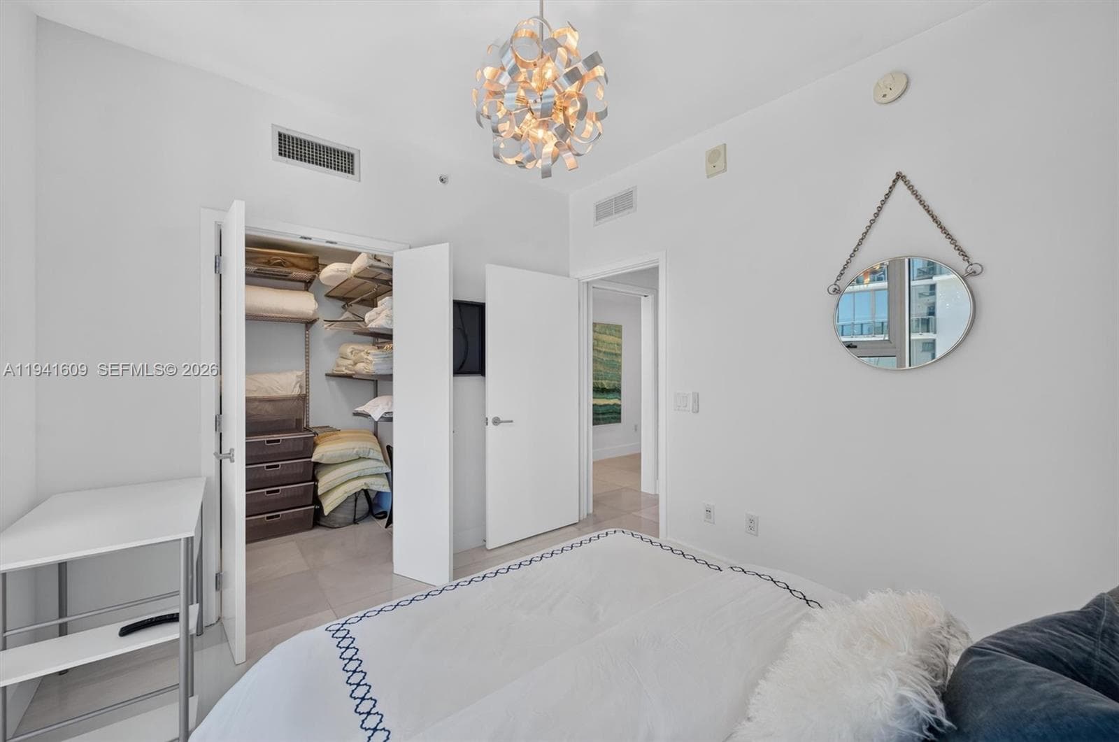 A11941609 — Miami Beach — 73