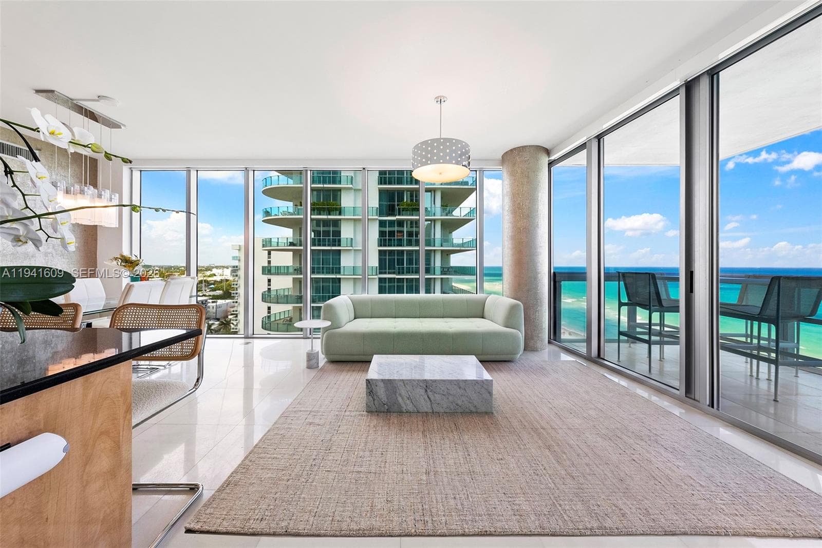 A11941609 — Miami Beach — 4