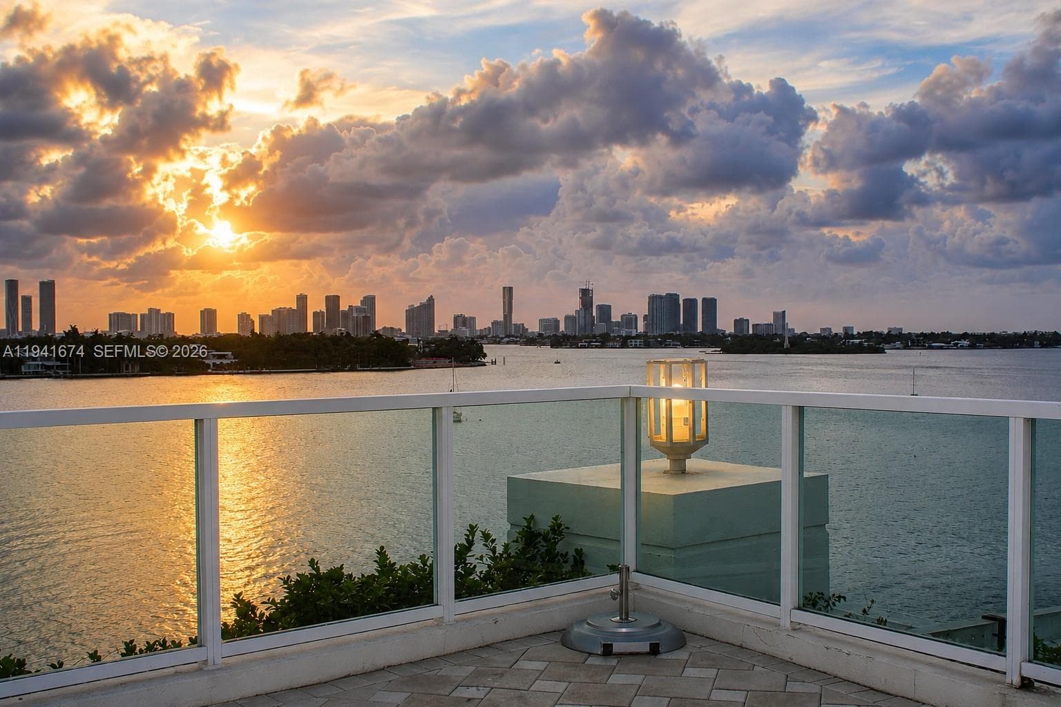 A11941674 — Miami Beach — 28