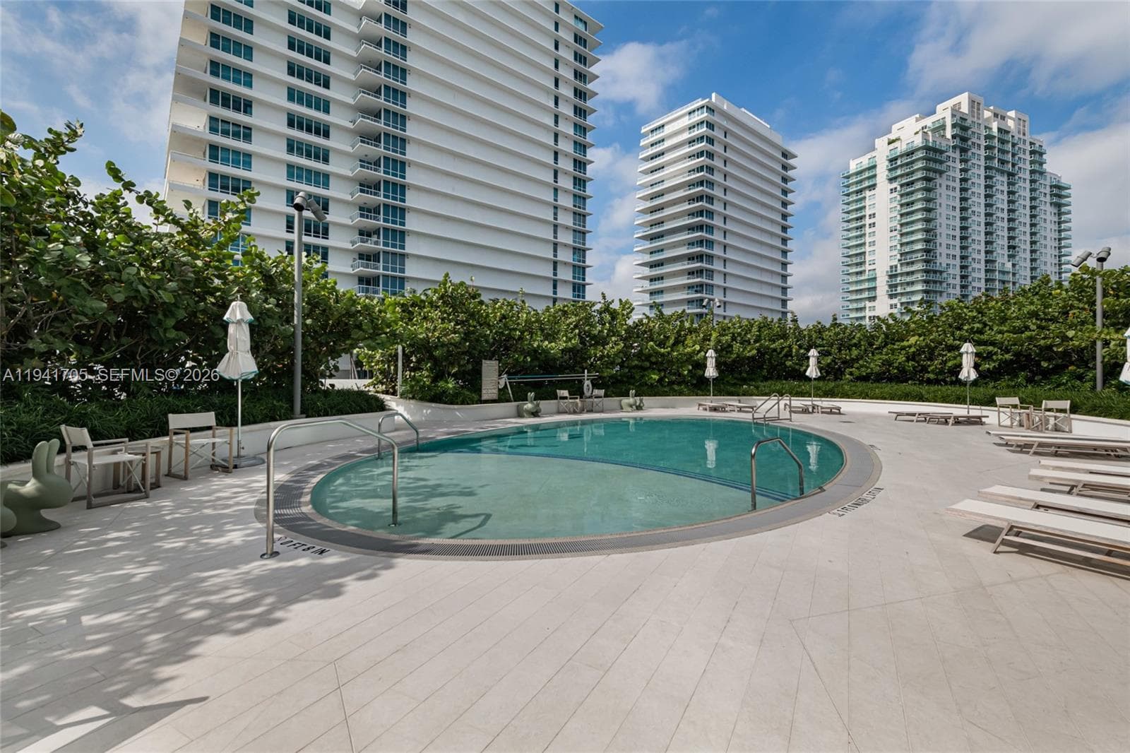 A11941705 — Miami Beach — 15